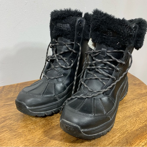 UGG Women Black Winter waterproof Boots - Picture 1 of 12